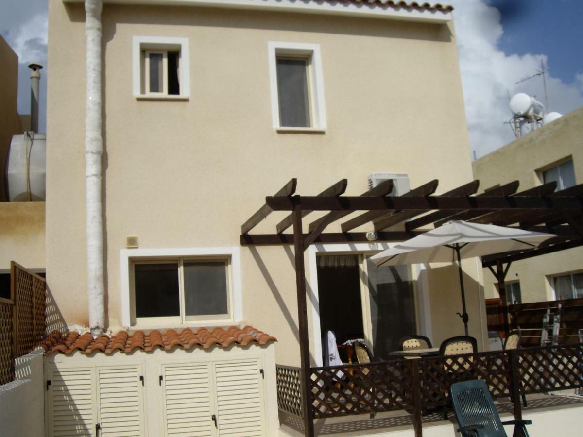 Frangipani Villa Pafos Exterior foto